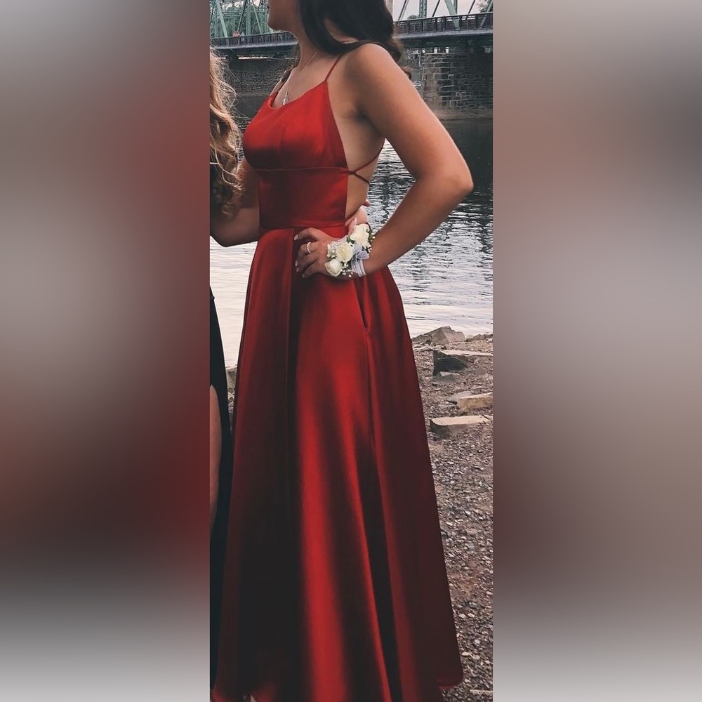 Red prom dress